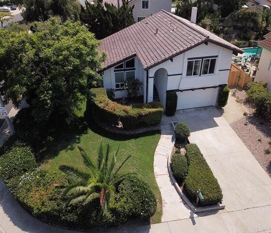 Property Photo:  507 S Willowspring Dr  CA 92024 