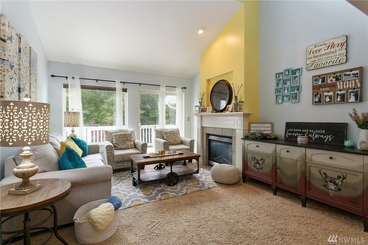 Property Photo: 1520 Lindsay Loop 2 WA 98274