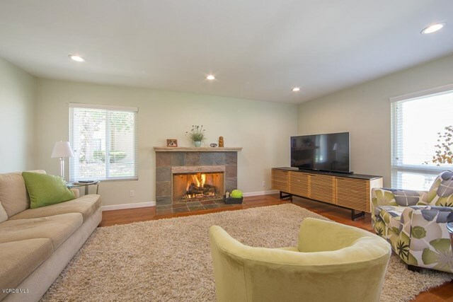 Property Photo:  2817 Shoreview Circle  CA 91361 