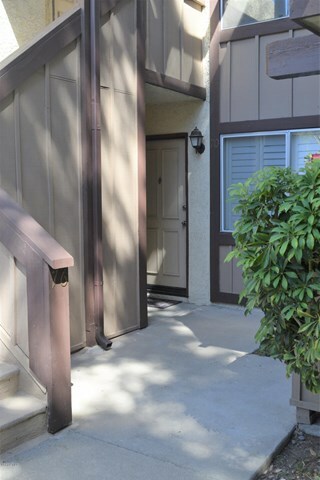 Property Photo:  1348 E Hillcrest Drive 71  CA 91362 