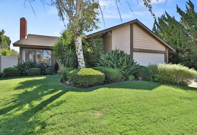 Property Photo:  200 Wedgewood Circle  CA 91360 