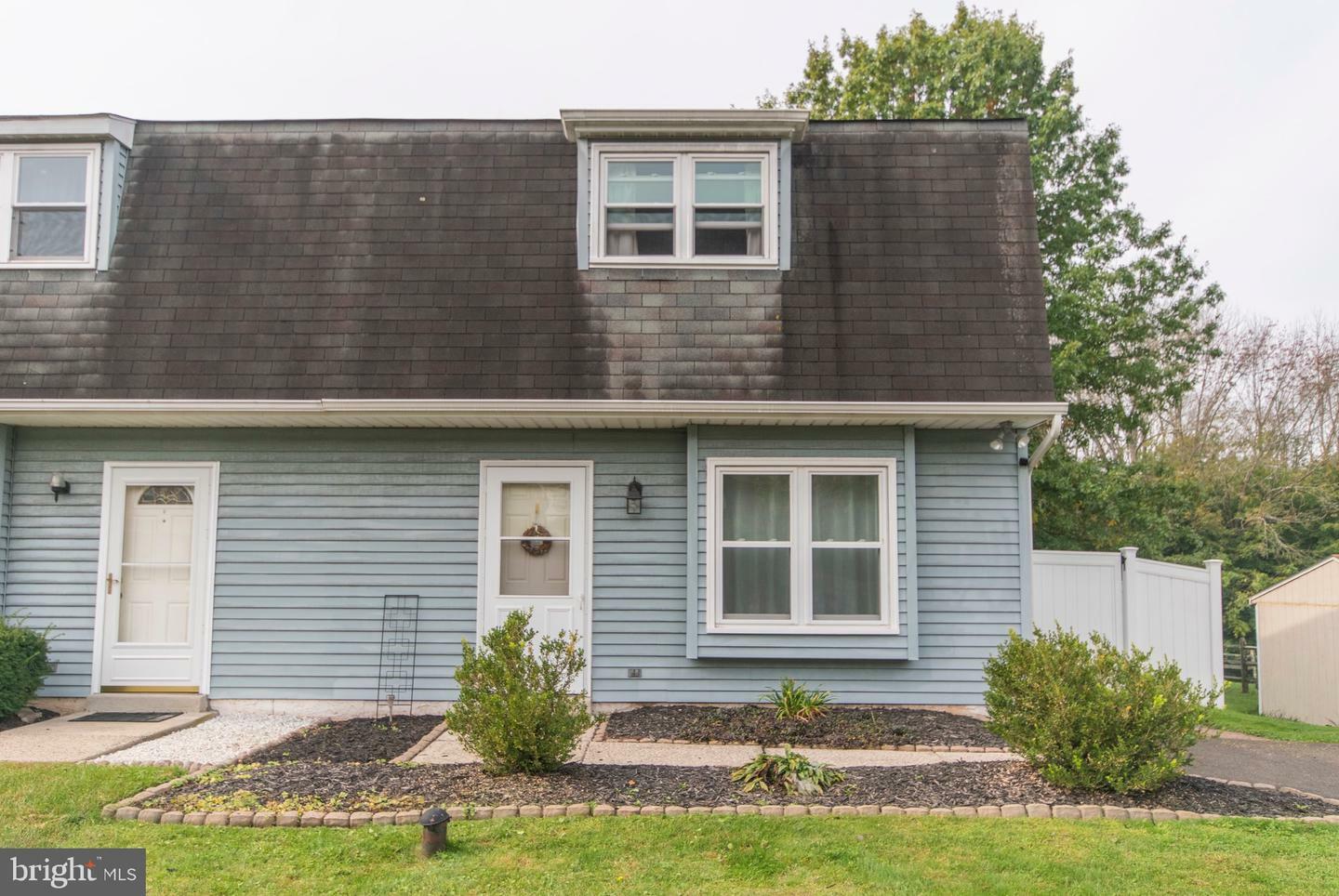 Property Photo: 516 Adams Way PA 18960