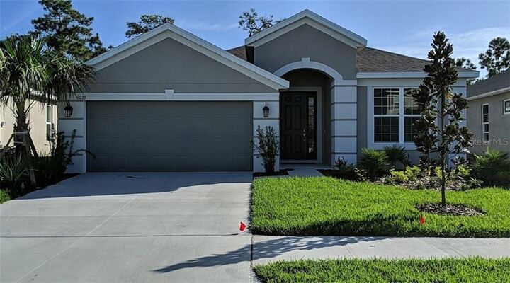 Property Photo:  9033 Spruce Creek Circle  FL 33578 