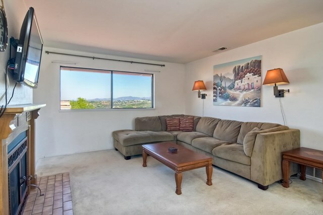 Property Photo: 6522 Corte Montecito CA 92009