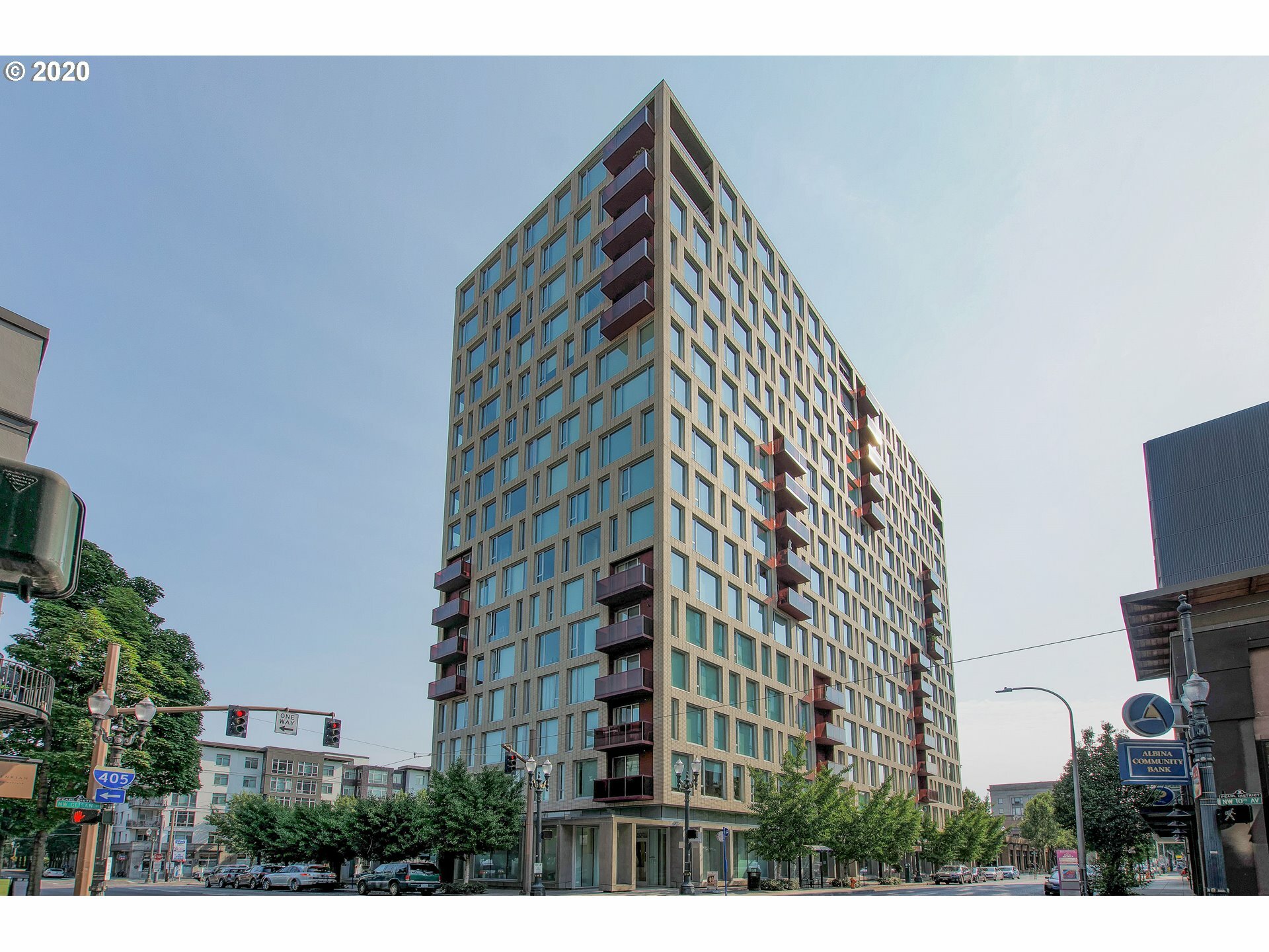 Property Photo: 937 NW Glisan St 233 OR 97209