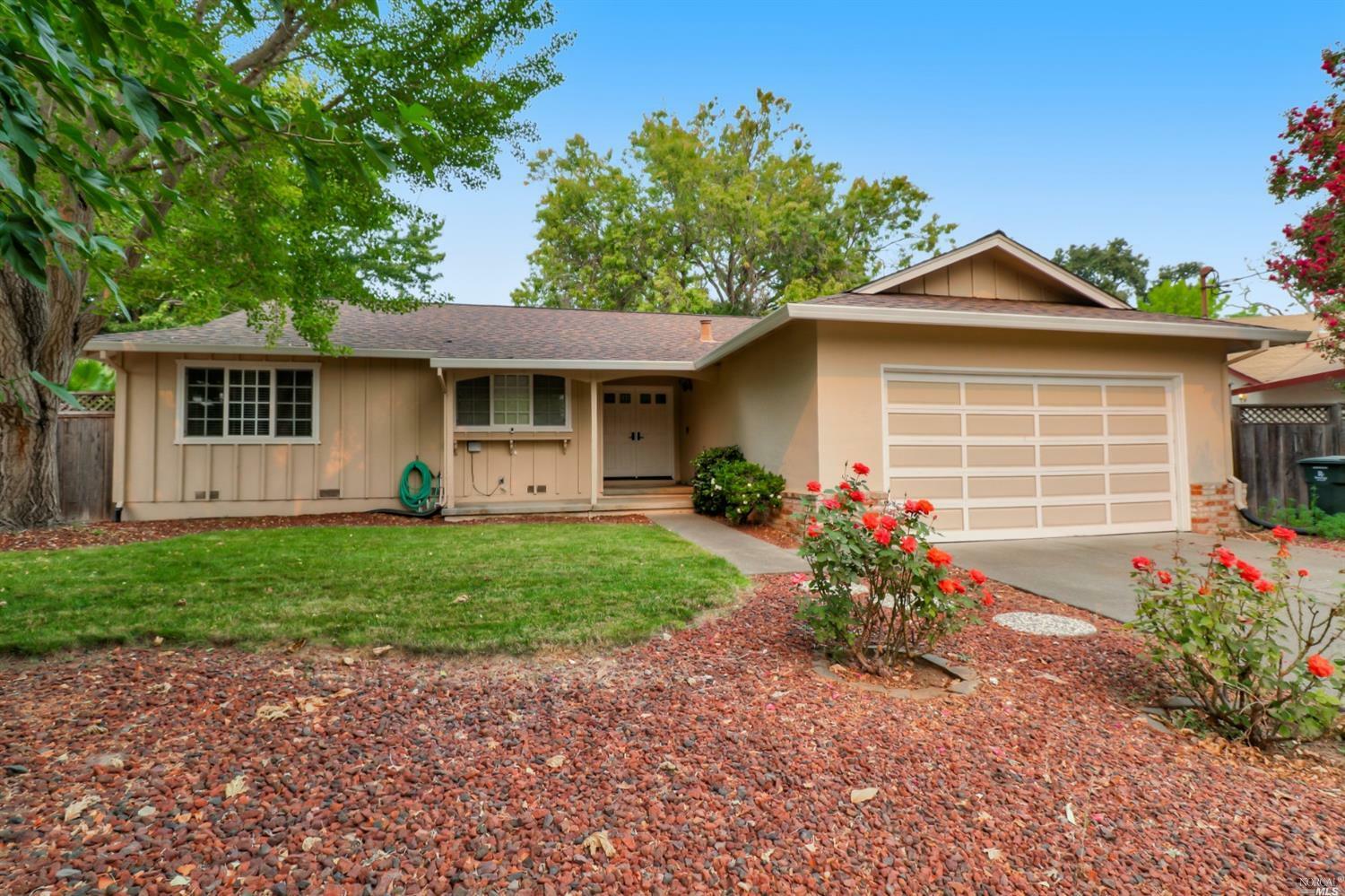 Property Photo:  65 Bret Court  CA 94947 