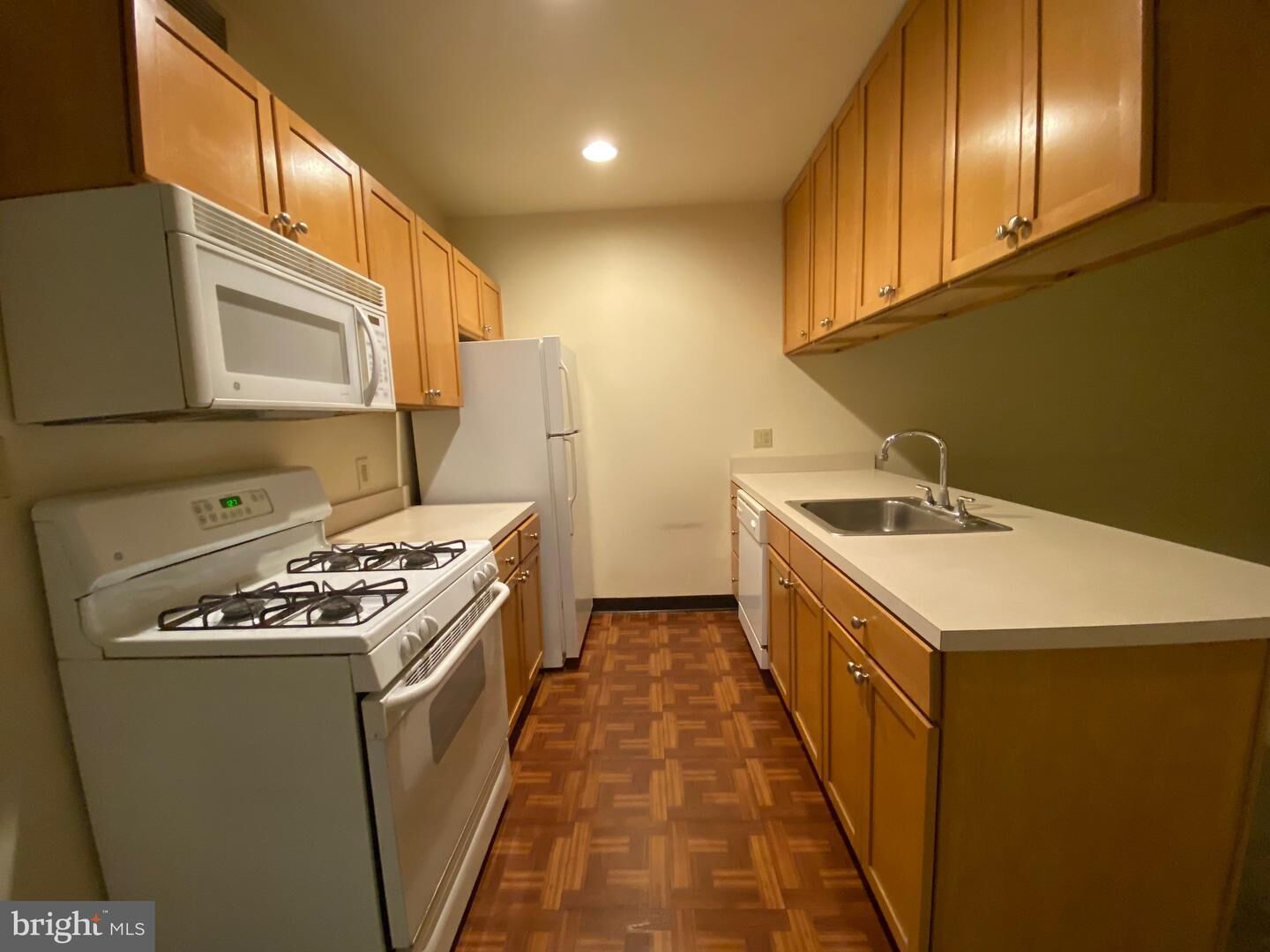 Property Photo:  1100 Vine Street 503  PA 19107 