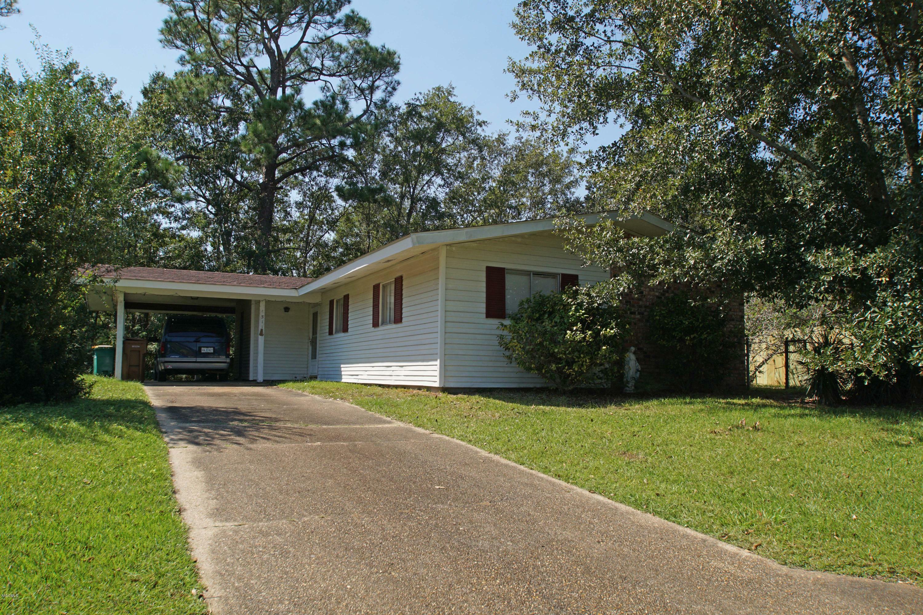 Property Photo:  311 Meadow Wood Circle  MS 39560 