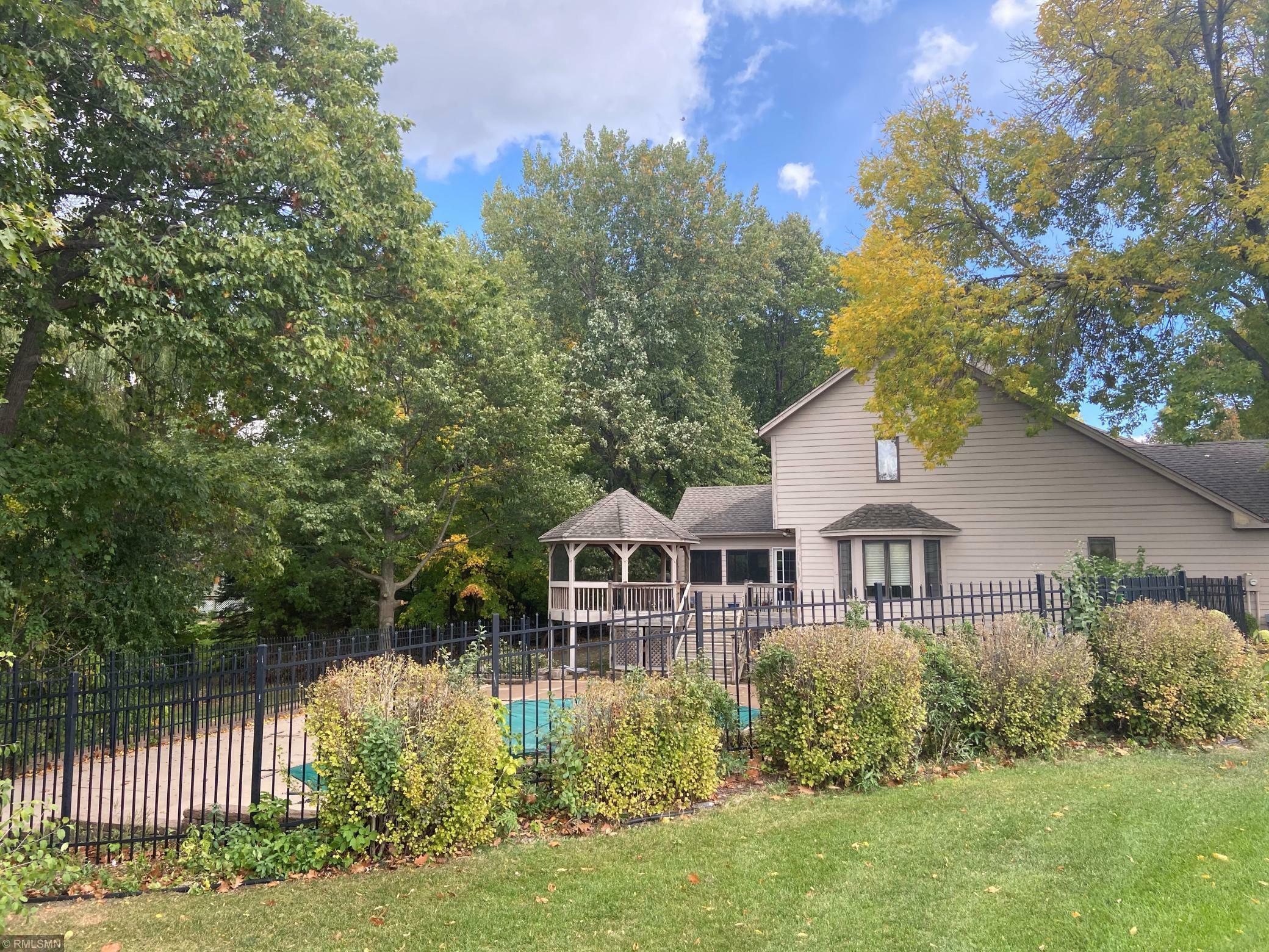 Property Photo: 3160 Burr Oak Circle MN 55318