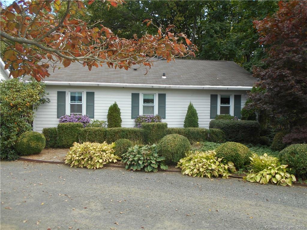 Property Photo:  377 Orange Center Road  CT 06477 