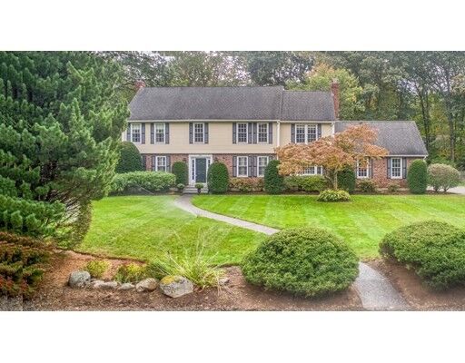 Property Photo:  5 Iroquois Avenue  MA 01810 