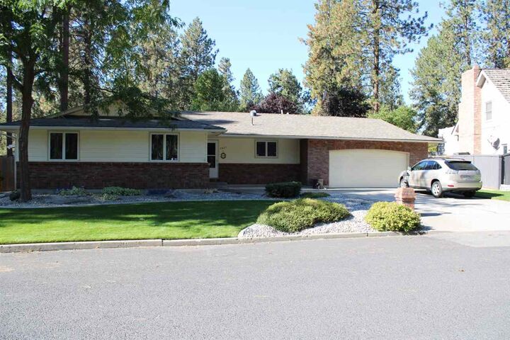 9805 N Seminole Dr  Spokane WA 99208 photo