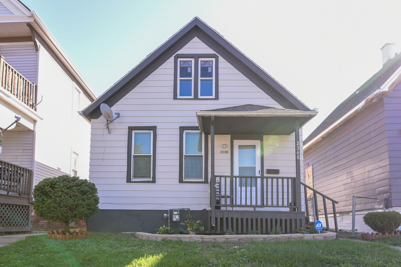 Property Photo: 2348 S 16th St WI 53215