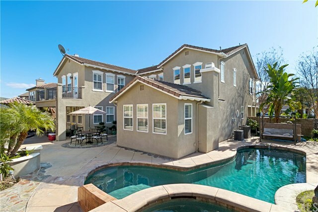 Property Photo:  380 Tangerine Place  CA 92823 