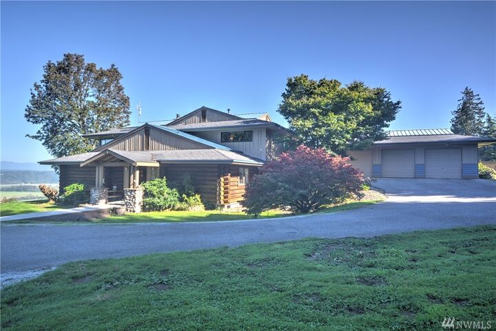 Property Photo:  6601 Silvana Terrace Rd  WA 98292 