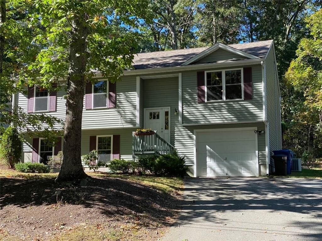 Property Photo:  261 Pequot Trl  RI 02818 