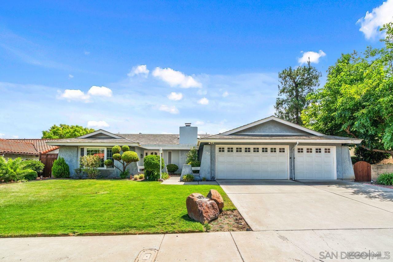 Property Photo:  1380 Hempden Ct  CA 92020 