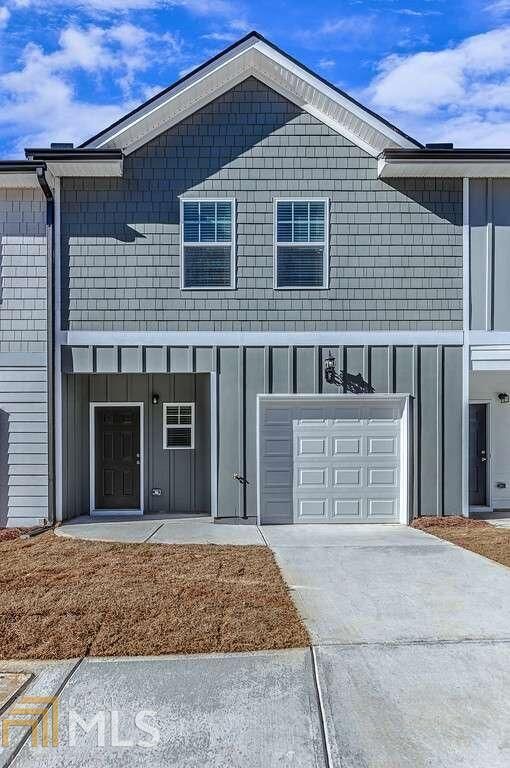 Property Photo:  5069 Lower Elm 119  GA 30349 