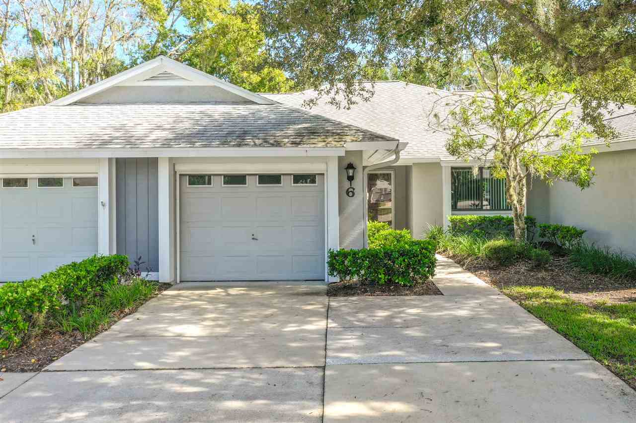 Property Photo:  6 Lake Forest Cir 6  FL 32137 