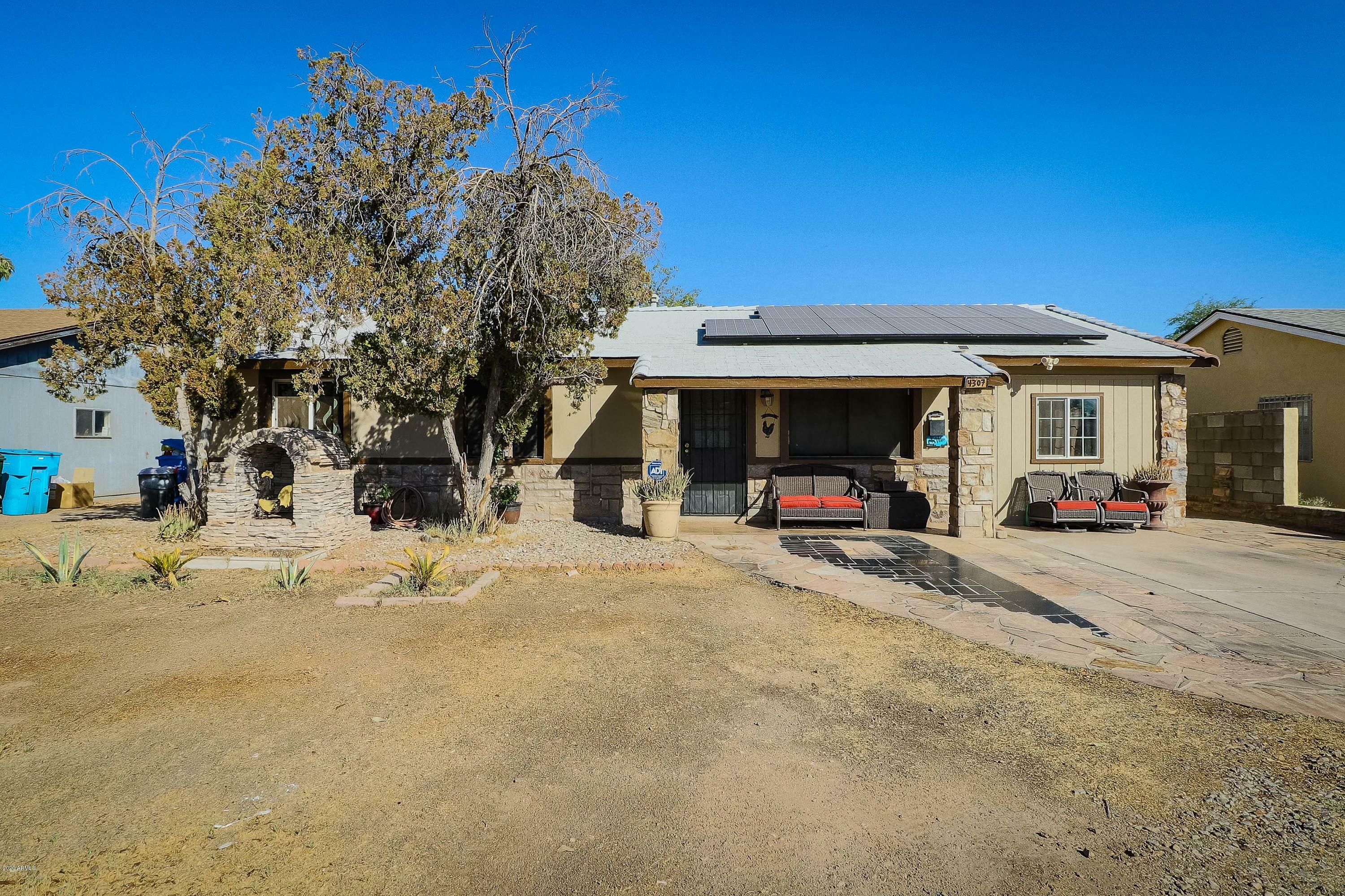 Property Photo:  4307 N 74th Avenue  AZ 85033 