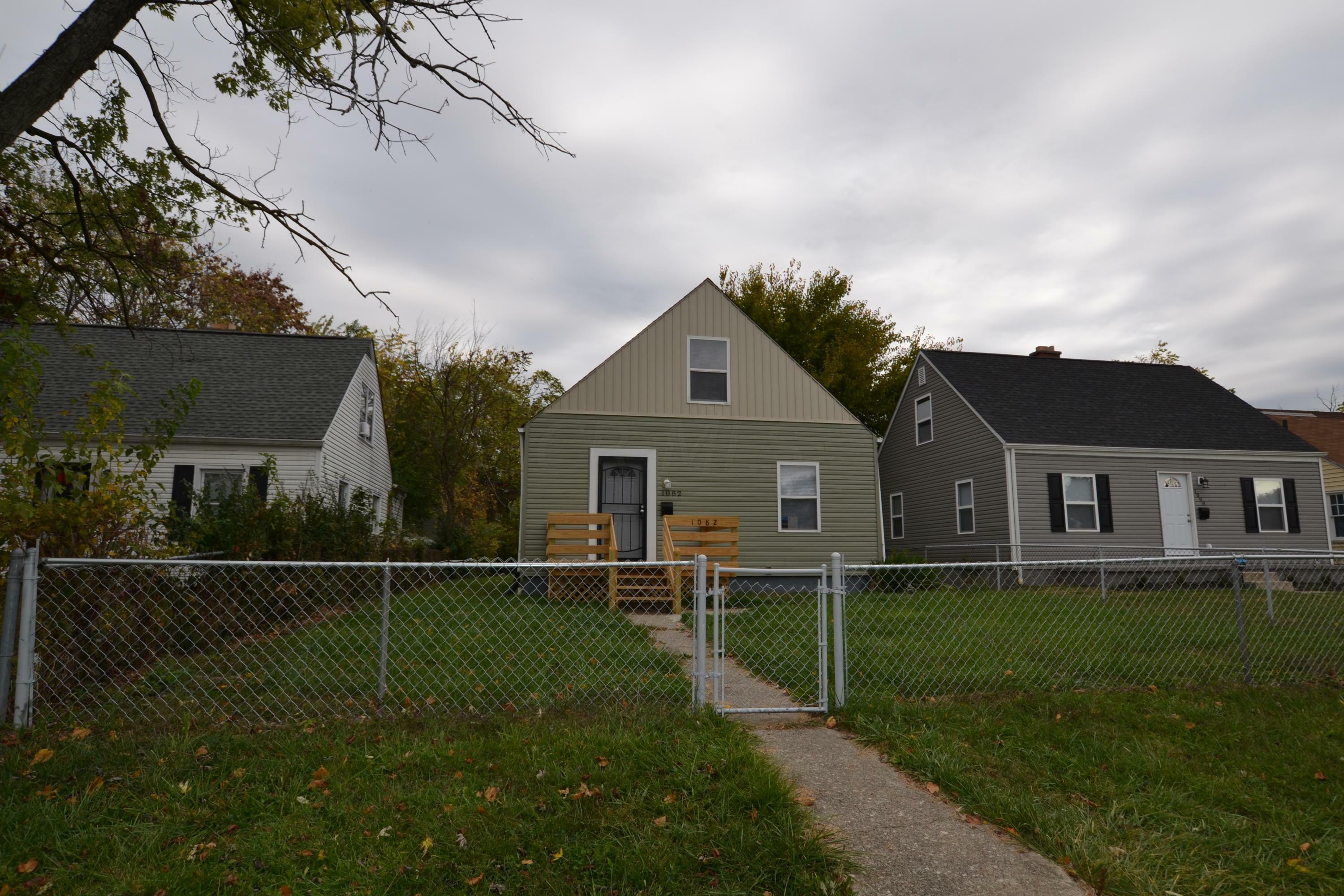 Property Photo:  1082 E 19th Avenue  OH 43211 