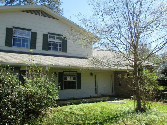 Property Photo:  809 N 30th Ave.  MS 39401 