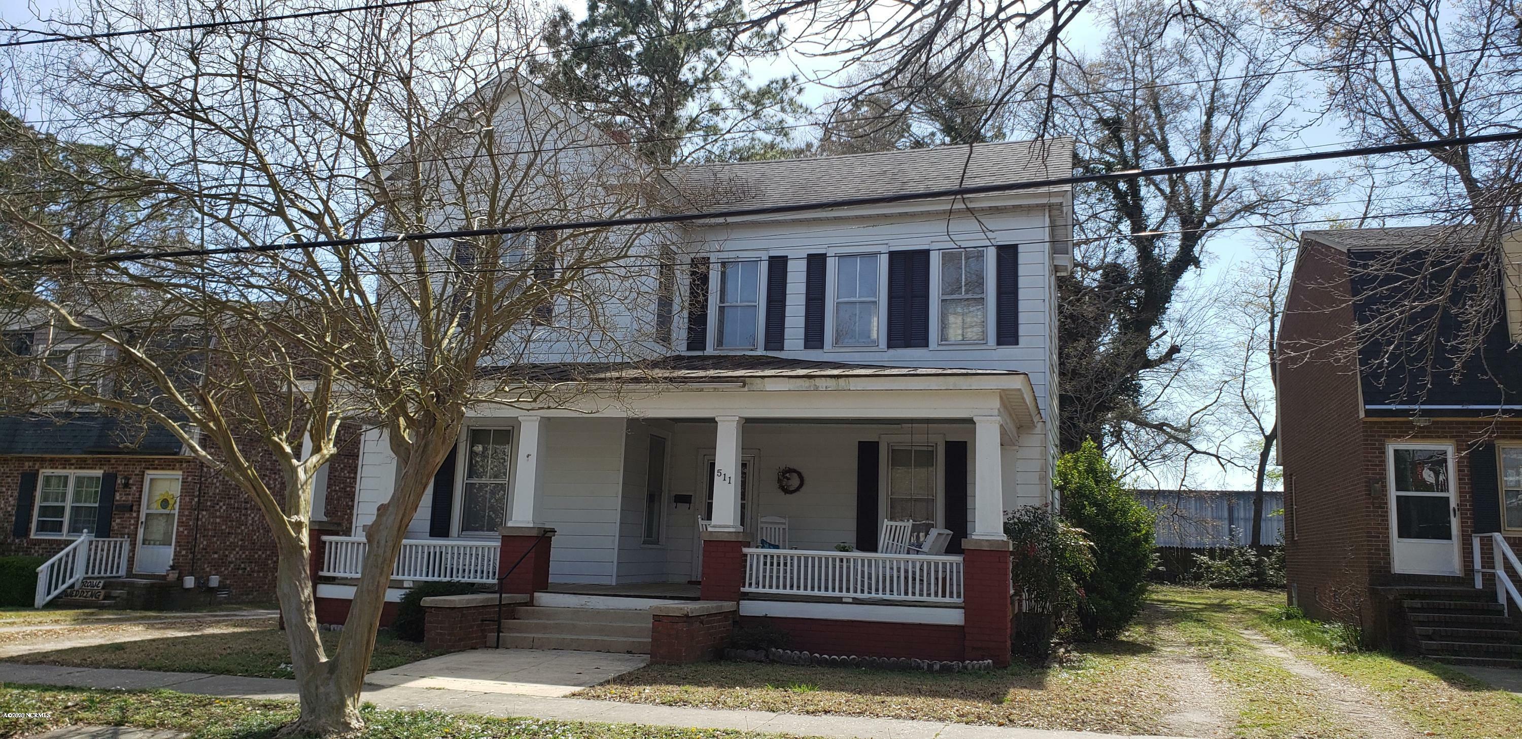 Property Photo: 511 E Main Street NC 27889