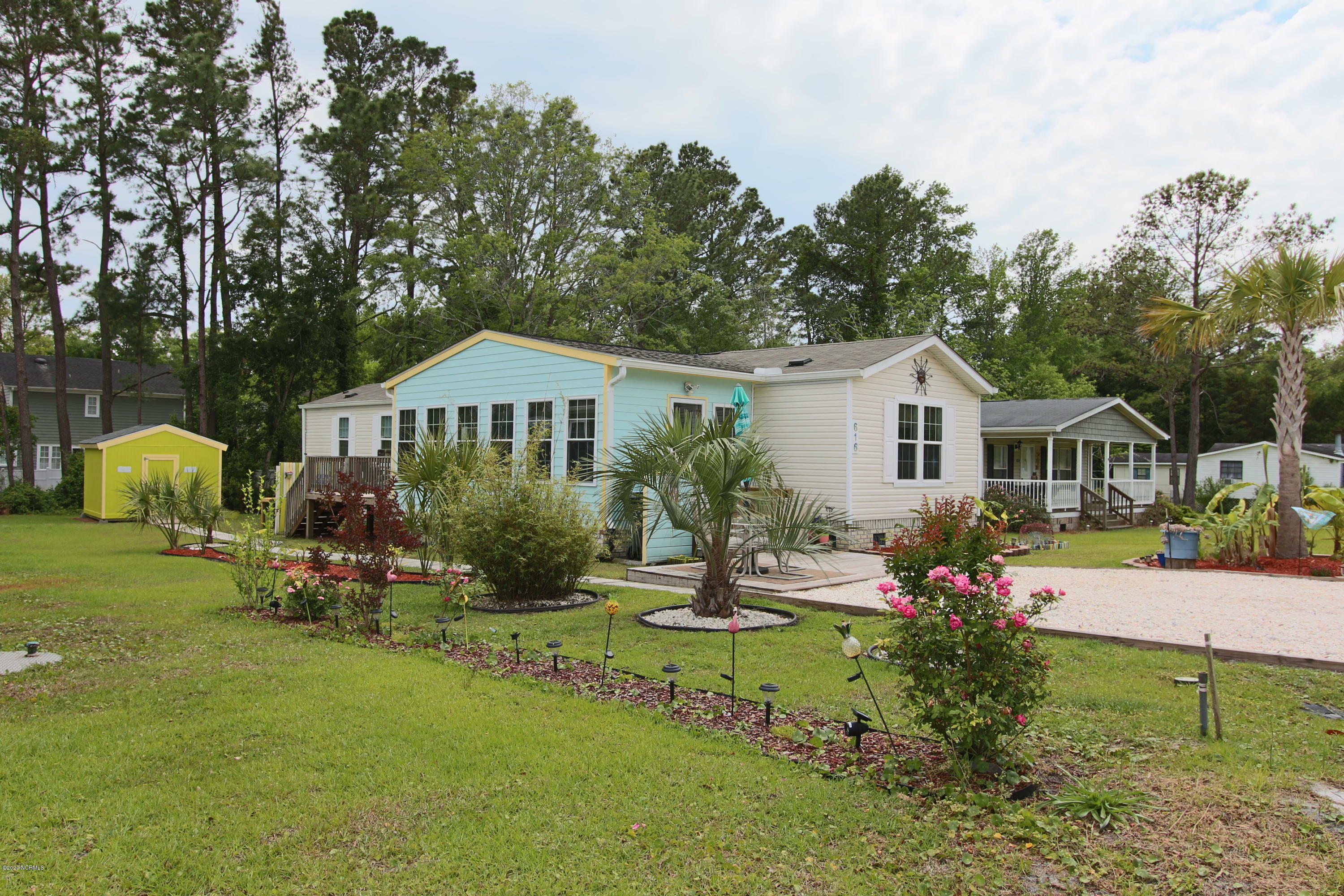 Property Photo:  616 Magnolia Drive  NC 28468 