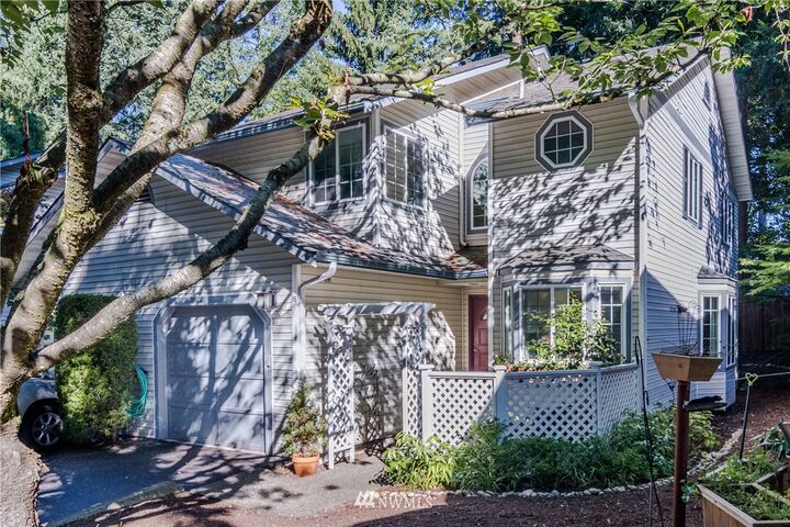 Property Photo: 2801 NE 195th Street 16 WA 98155