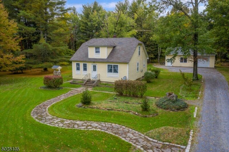 Property Photo: 220 Oak Grove Rd NJ 08867