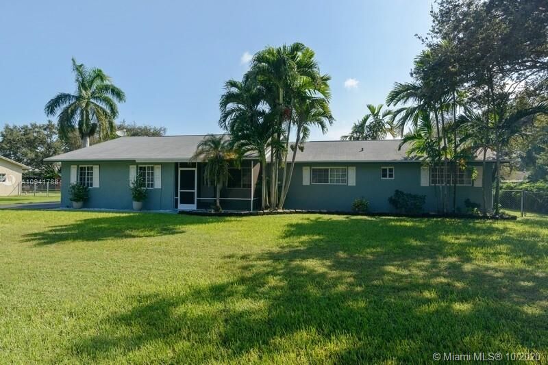 Property Photo: 27321 SW 164th Ct FL 33031