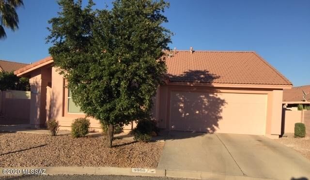 Property Photo:  9950 N Pony Place  AZ 85742 
