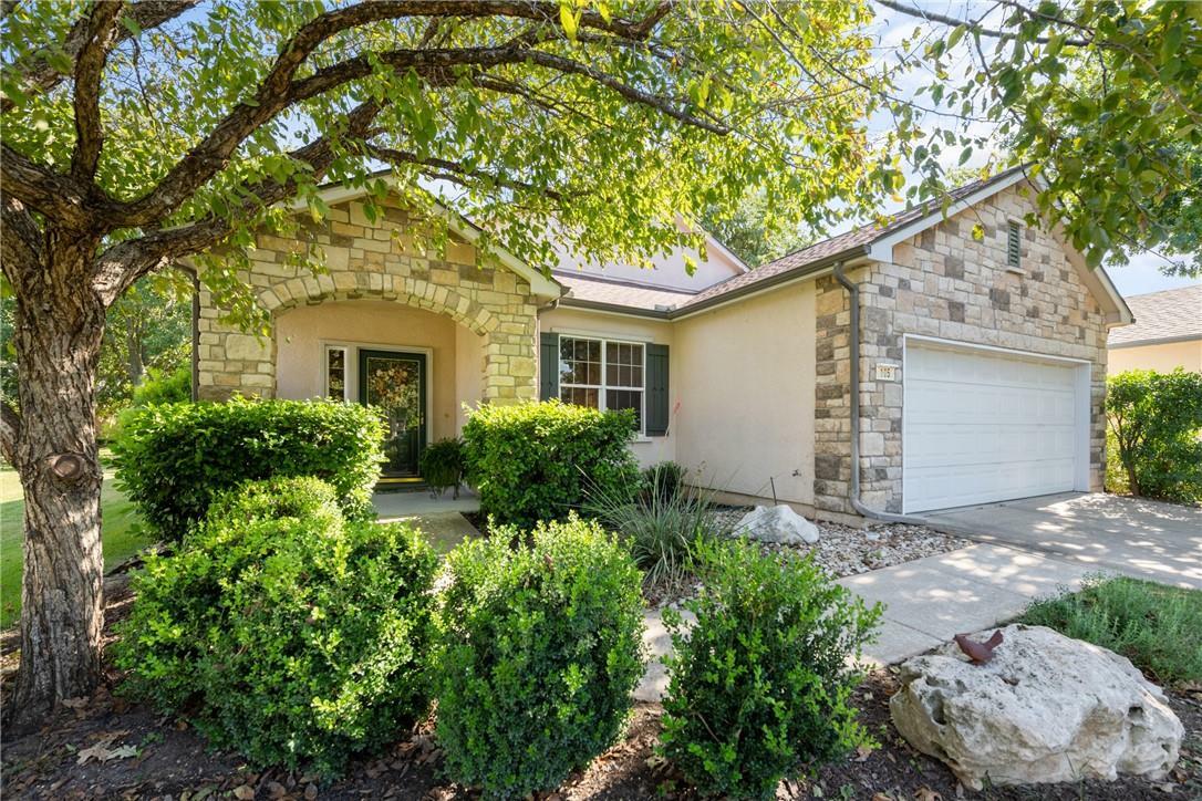 Property Photo: 105 Scurry Pass TX 78633