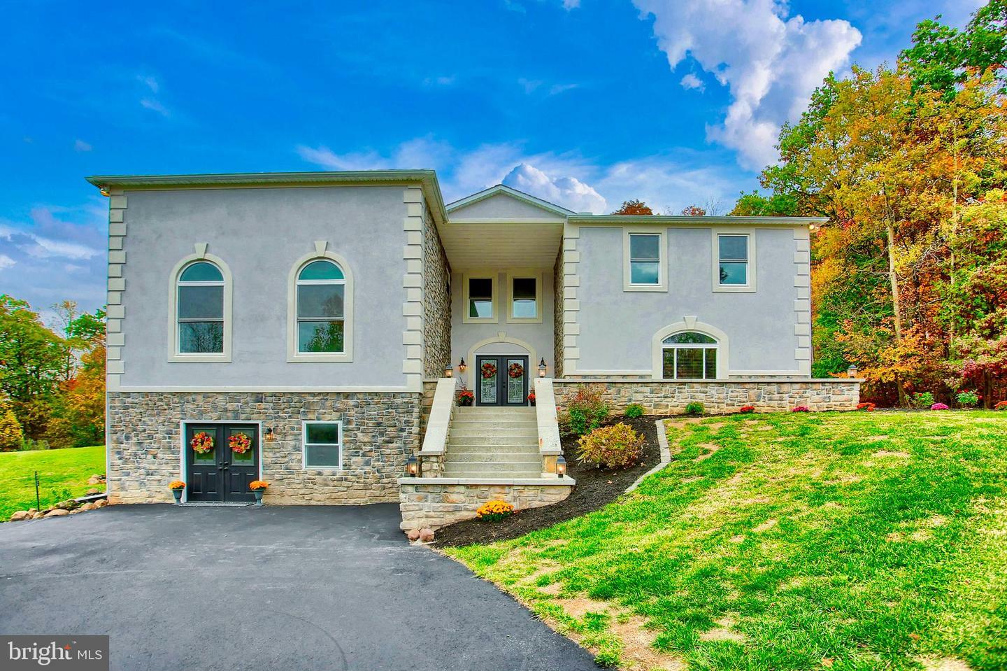 Property Photo:  823 Fishing Creek Road  PA 17070 