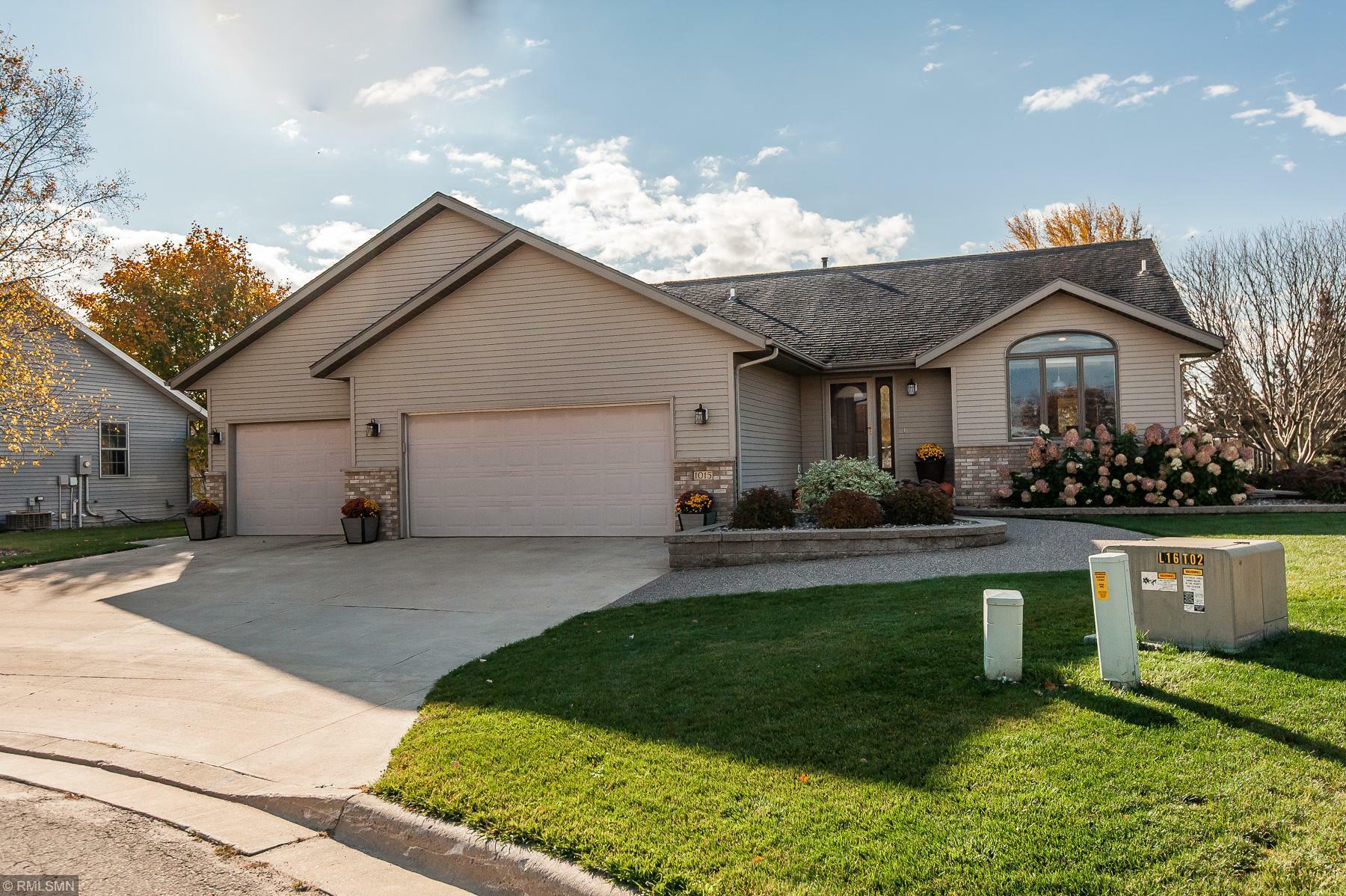Property Photo: 1015 W 2nd Street MN 55992