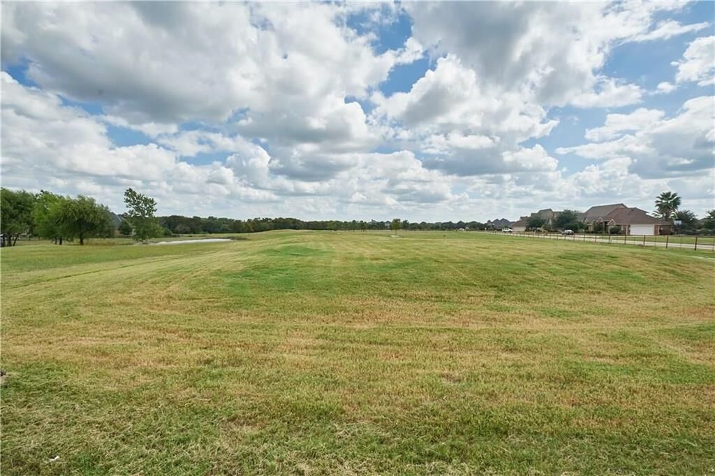 Property Photo:  00 Inverrary Drive  TX 75119 