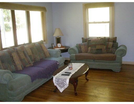 Property Photo: 85 N Branch Pkwy MA 01119