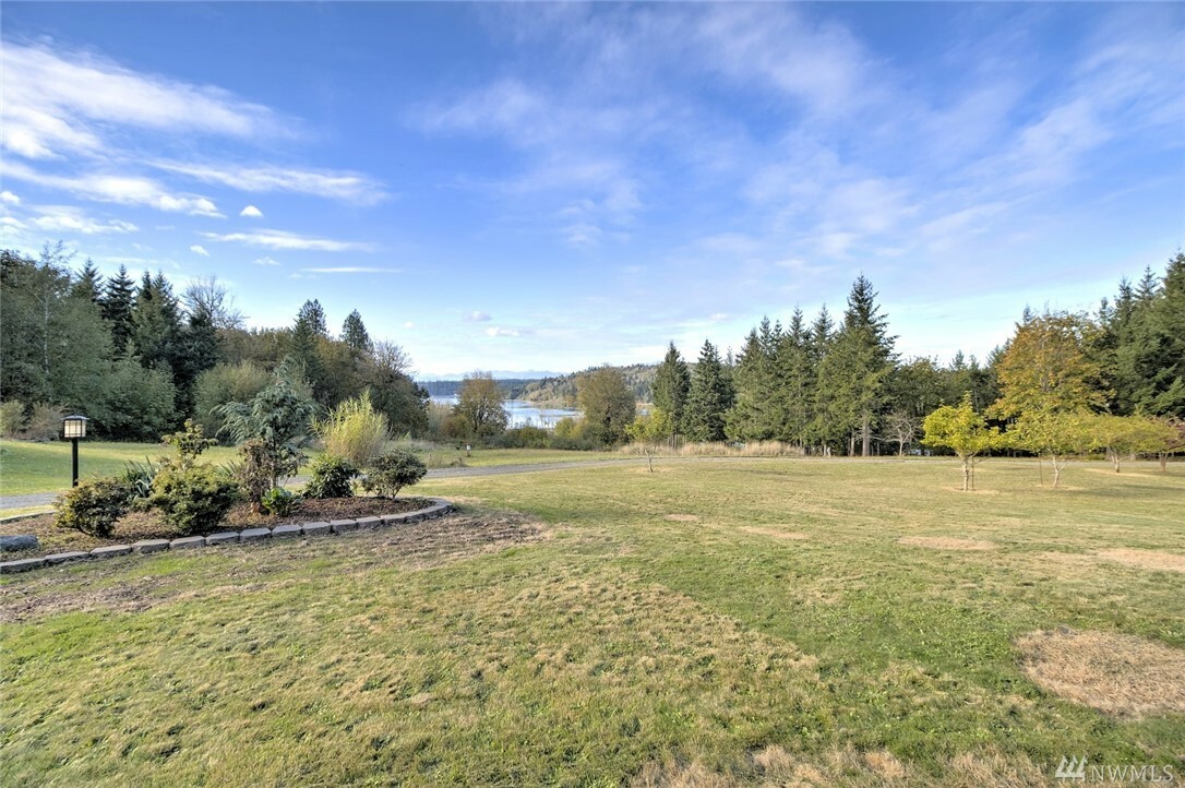 Property Photo: 1391 E Agate Loop Rd WA 98584