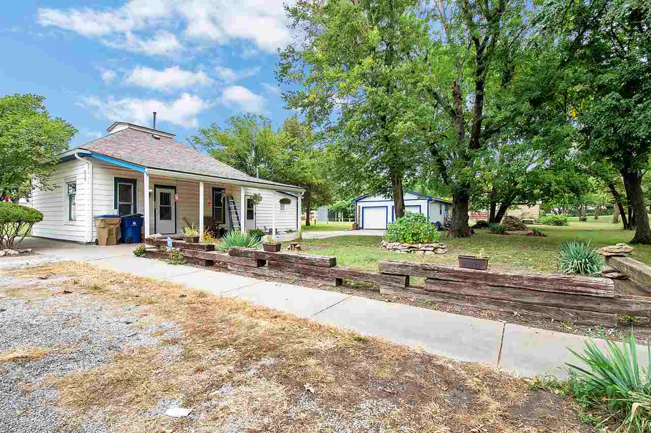 Property Photo:  218 S Main  KS 67017 