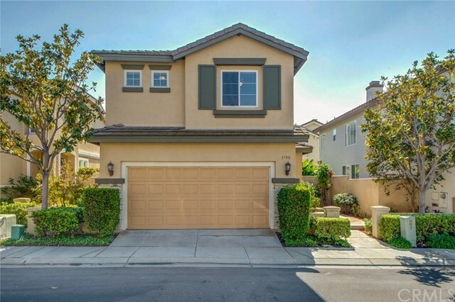 Property Photo:  1708 Hayes Court  CA 92870 