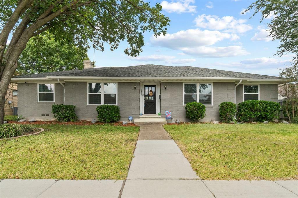 Property Photo:  1425 Mayfield Avenue  TX 75041 