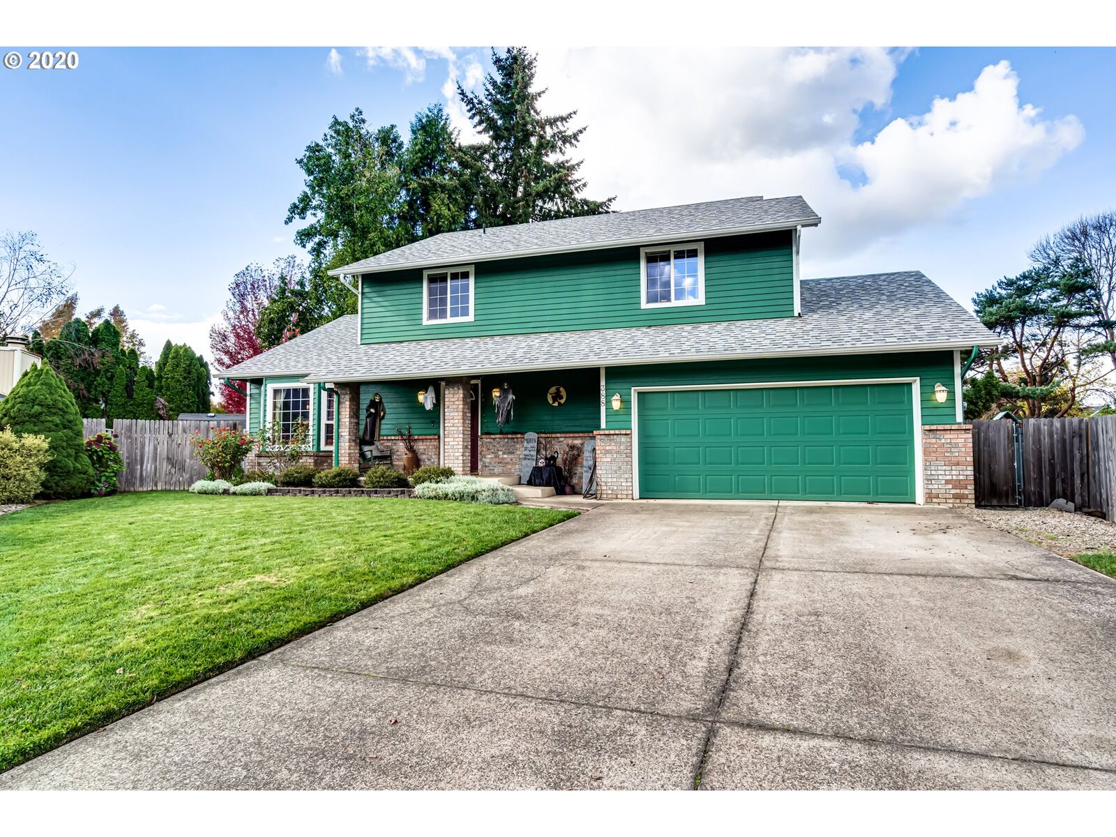 Property Photo:  388 68th St  OR 97478 