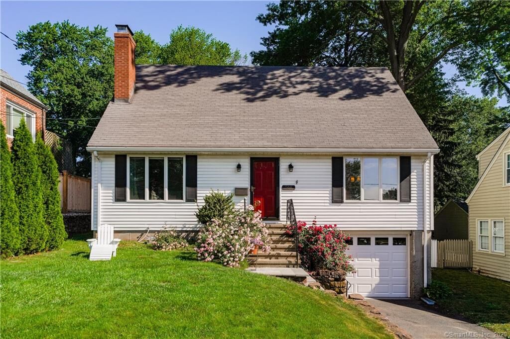 Property Photo:  508 Fern Street  CT 06107 