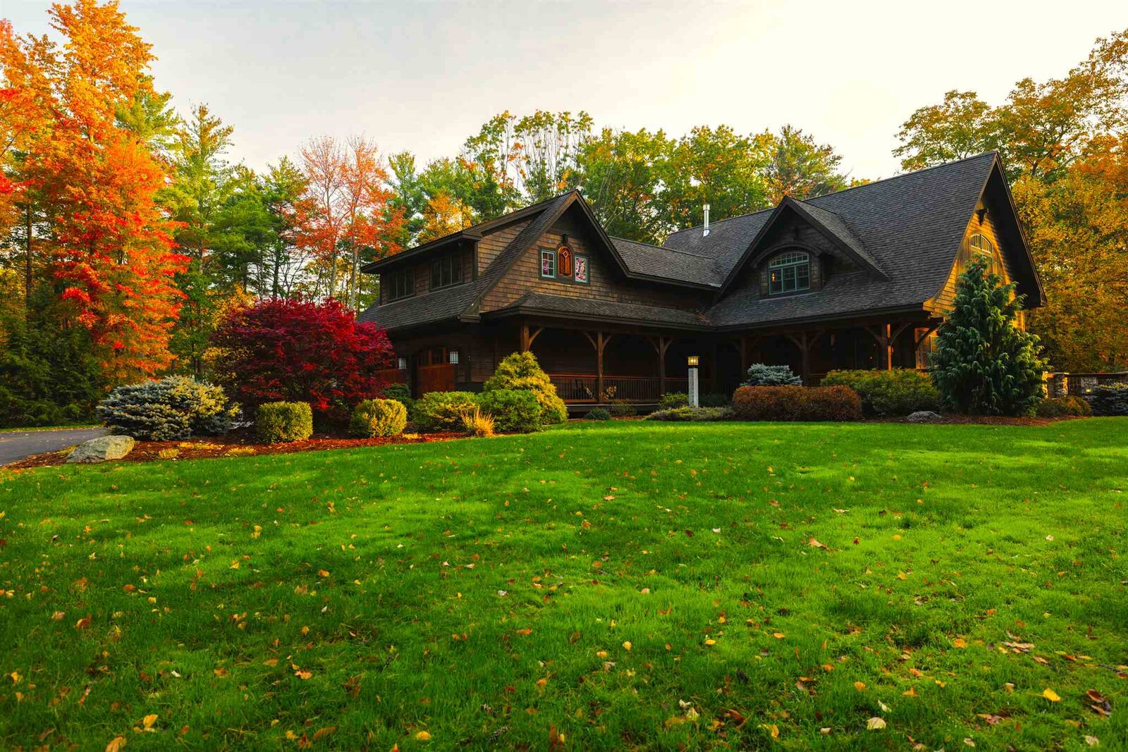 Property Photo:  7 Proclamation Court  NH 03110 