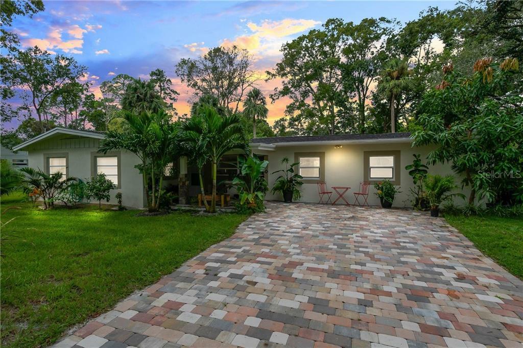 Property Photo:  2410 Sanford Avenue  FL 32771 