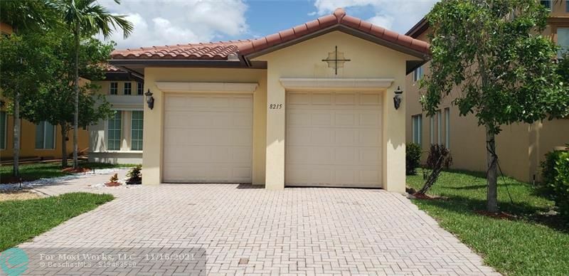 Property Photo:  8215 NW 125th Ln  FL 33076 