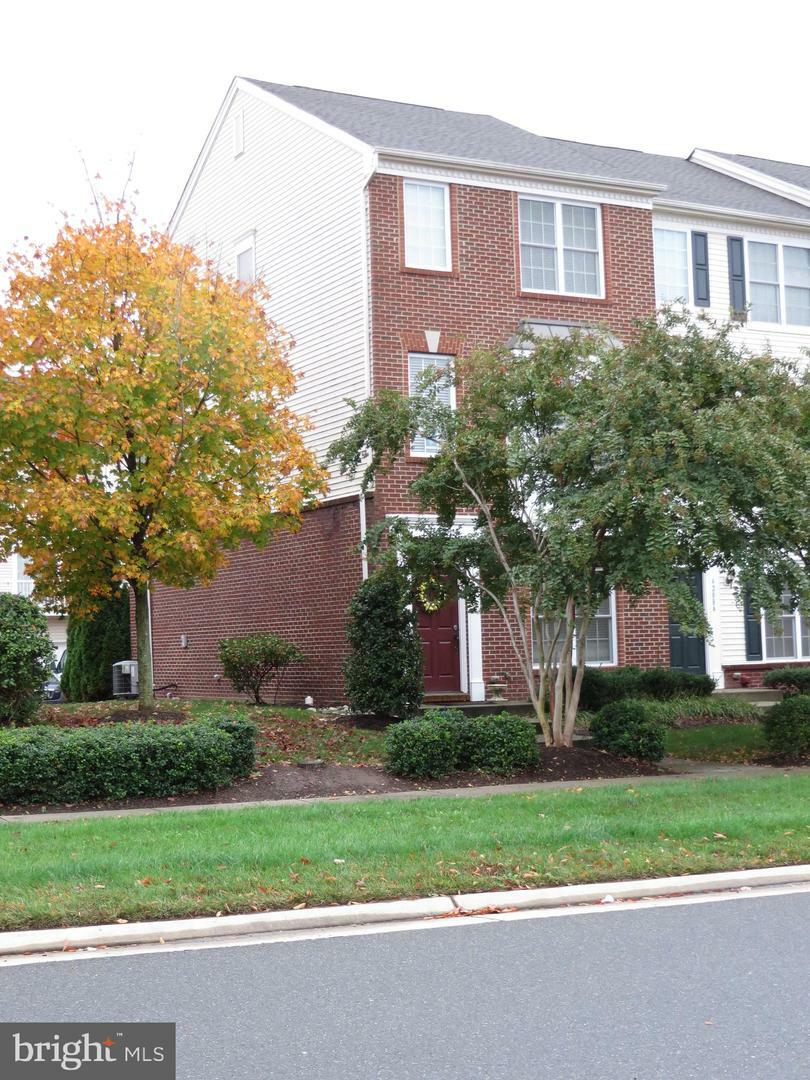 Property Photo:  42886 Conrad Terrace  VA 20152 