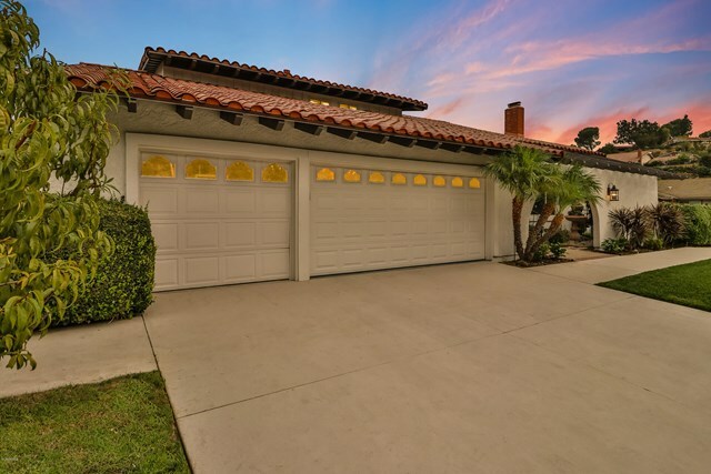 Property Photo:  2205 Kinross Court  CA 91361 