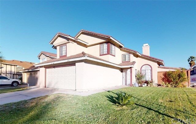 Property Photo:  2727 Franklin Court  CA 92408 