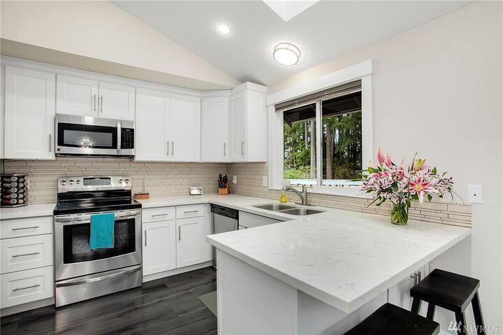 Property Photo:  19222 SE 259th Pl  WA 98042 